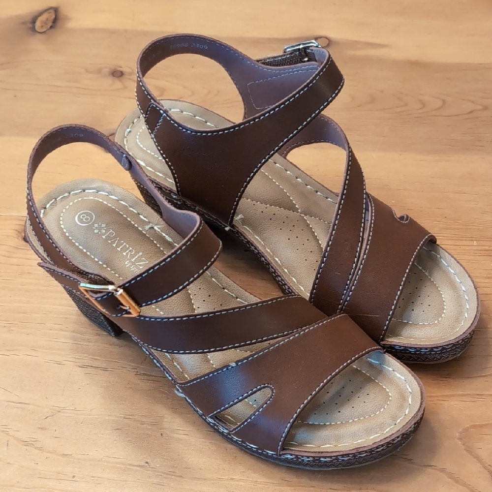 Patrizia Women's Brown Strappy Sandals
